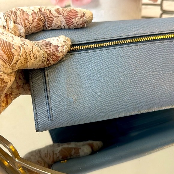 Authentic PRADA ribbon saffiano flap leather wallet - Picture 16 of 16